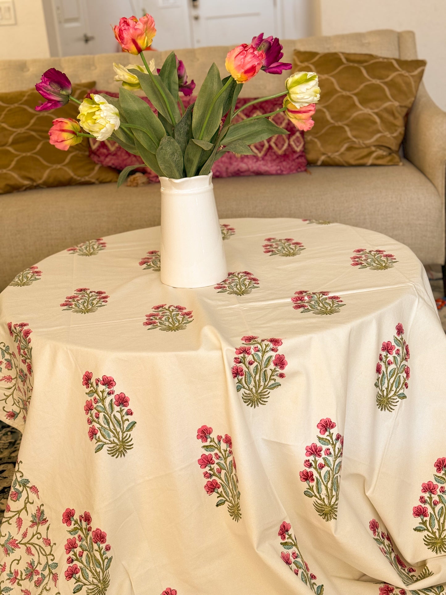 Handblock Printed Table Covers (With Set of 6 Napkins)